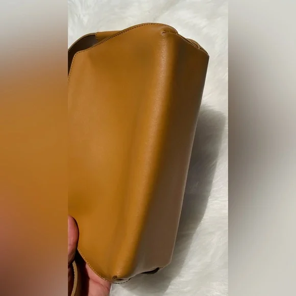 Vintage Furla Italian Leather Shoulder Bag - Picture 10 of 11